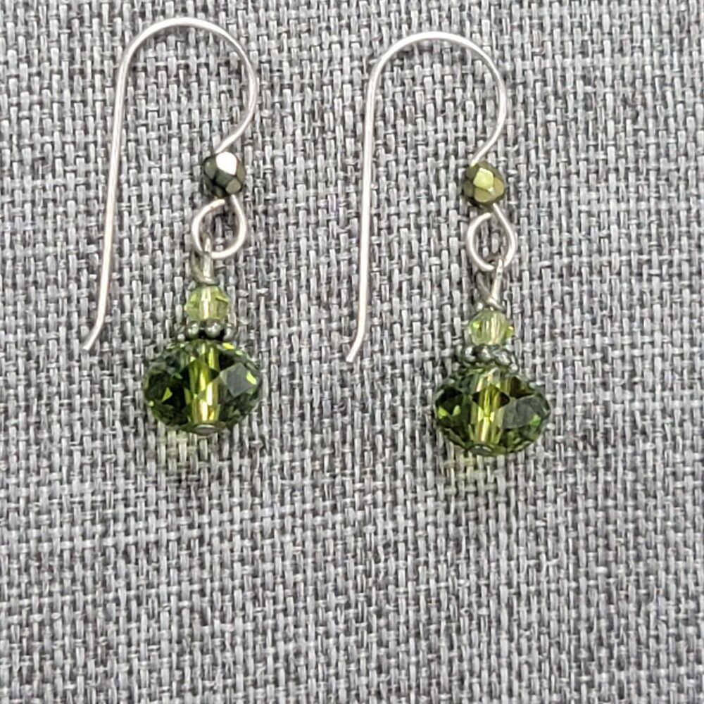 Dangle Earrings Green Faceted Glass Beads Pierced Ears Silver Tone Hook
